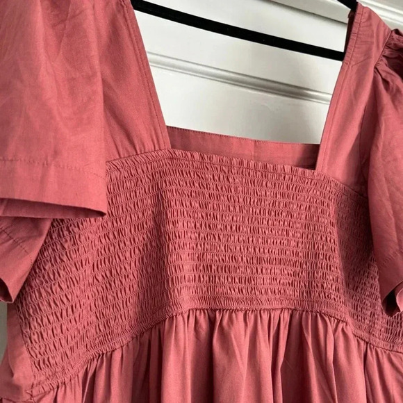 Abercrombie and Fitch smocked angel sleeve tiered dress size XL - Picture 4 of 6